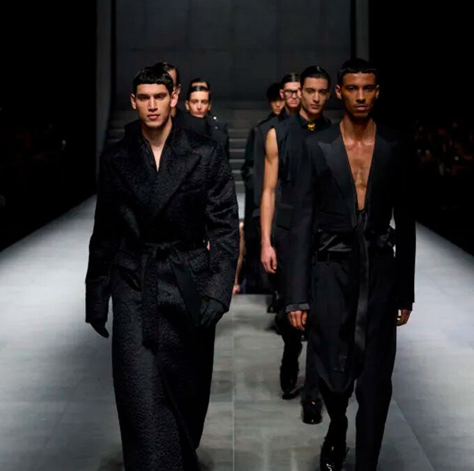 Elegance Redefined: Dolce & Gabbana’s FW24 Men’s Collection